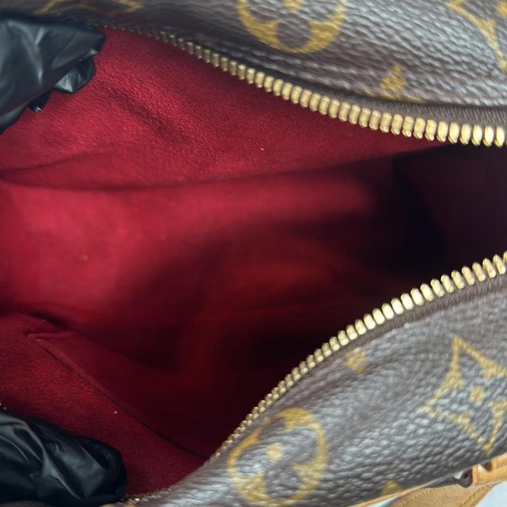 Louis Vuitton Eccentricité Handbag – Rare & Statement-Worthy - Picture 11 of 13